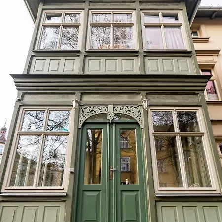 Victus Apartamenty, Haffnera