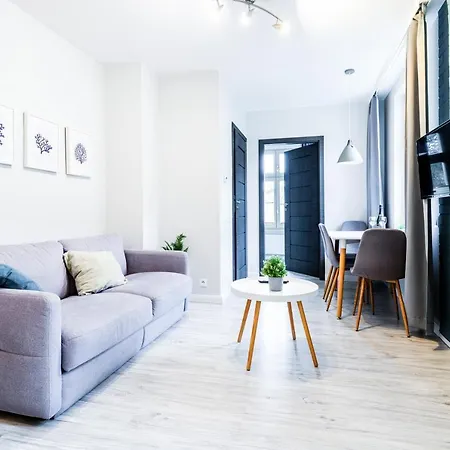 Victus Apartamenty, Haffnera *